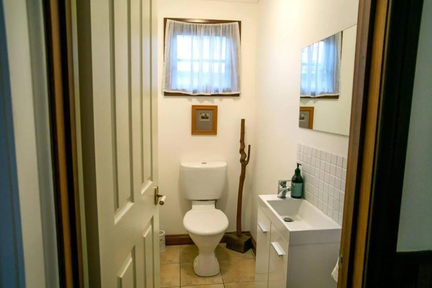 Luxury Pumicestone Cottage - Beach Charm - Za7 Golden Beach Apartment