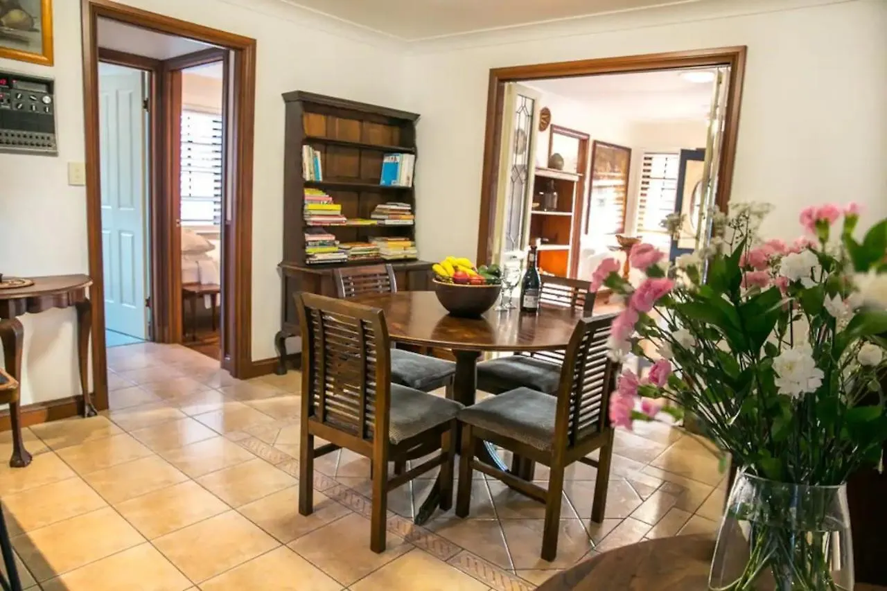 Luxury Pumicestone Cottage - Beach Charm - Za7 Golden Beach 0*,